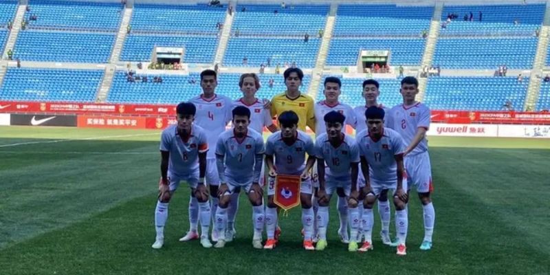 Điểm nóng chiến thuật trong trận đấu Uzbekistan vs Qatar
